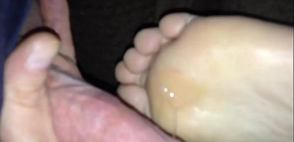  Sleepy footjpb cum